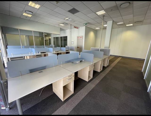 439M² OFFICE TO LET IN ROSEBANK